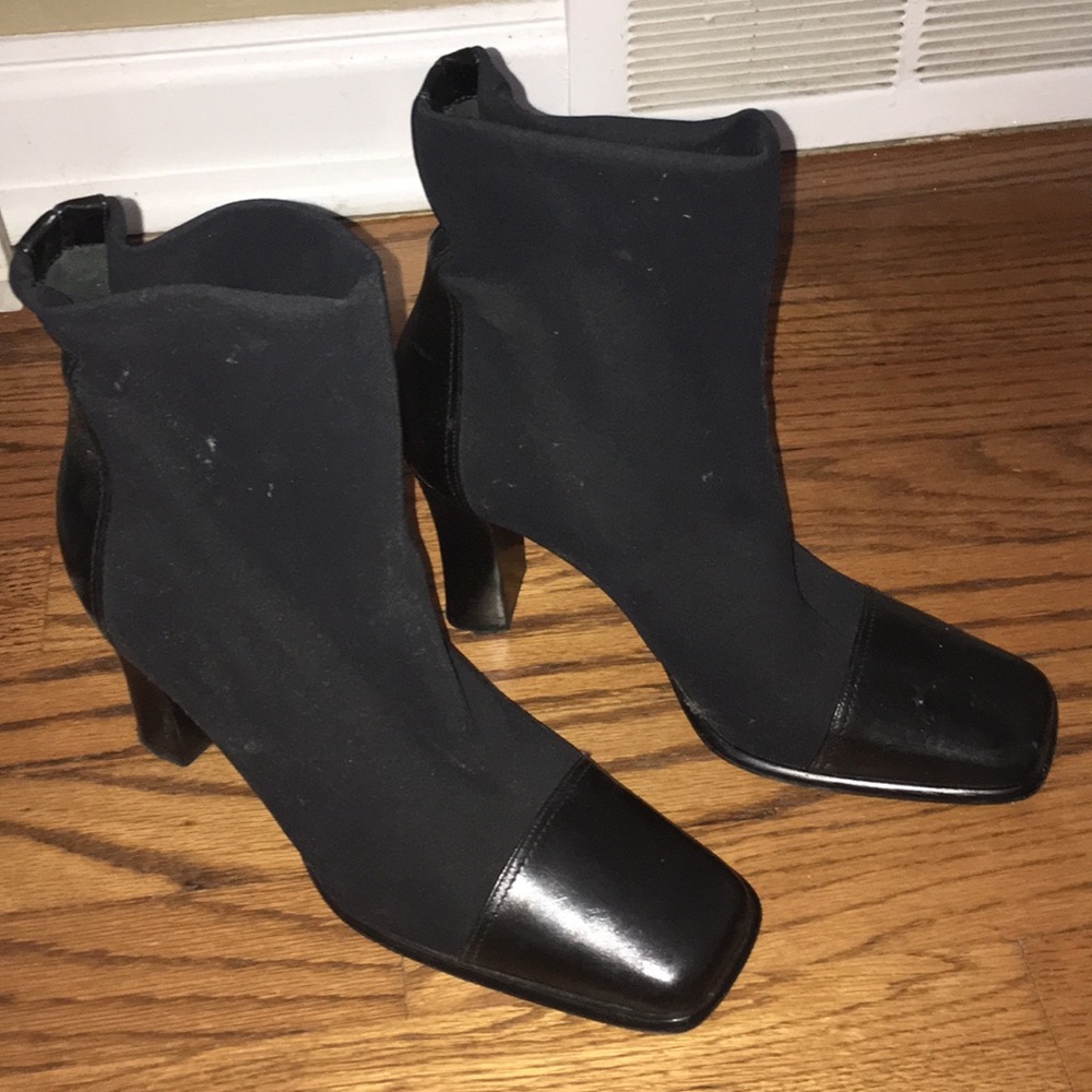Via spiga black ankle boots